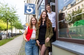 CORRECTIV: Salon5-Er&ouml;ffnungsfeier: Neue Jugendredaktion in Chemnitz offiziell gestartet
