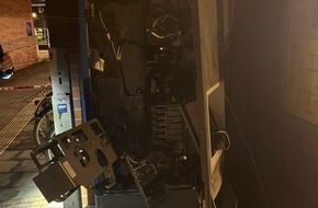 Polizei Coesfeld: POL-COE: Senden, B&ouml;sensell, Bahnhofstra&szlig;e/ Fahrkartenautomat zerst&ouml;rt