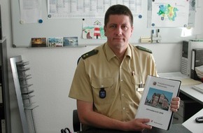 Polizeiinspektion Hameln-Pyrmont/Holzminden: POL-HOL: Anzahl der Straftaten auf Zehnjahrestief Polizeichef Lange: "Rauschgiftkriminalität den Kampf angesagt"