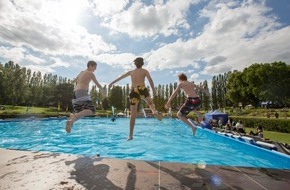 Messe Berlin GmbH: YOU Summer Break 2017: Der Sommergarten mit Pool wird zum Trendrevier für Actionsport