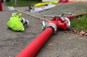 Feuerwehr Dresden: FW Dresden: Kellerbrand in einem Mehrfamilienhaus