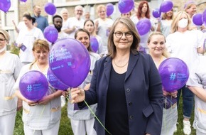 Diakonie Deutschland: Pflege braucht Aufwind: Ballon-Aktion der Diakonie zum Tag der Pflege