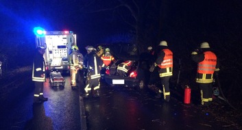 Feuerwehr Stolberg: FW-Stolberg: Vehrkehrsunfall mit einem Schwerverletzten