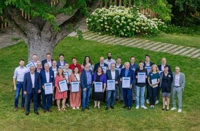Arbeitsgemeinschaft Fahrrad- und Fußverkehrsfreundlicher Kommunen: 15 Jahre AGFK-BW: Und dann sind alle zu Fuß und mit dem Rad unterwegs - mit großen Schritten in Richtung Vision 2030