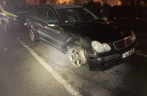 Polizeipräsidium Südosthessen: POL-OF: Nach Unfall auf der Felge geflüchtet: Betrunkener Autofahrer gestoppt