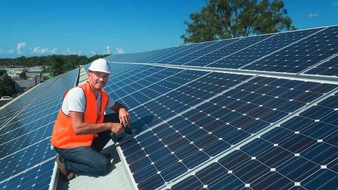 PVMarktplatz: Batteriespeicher als Investmentklasse: Marc Hegemann und Mark Breit von PVMarktplatz verraten, warum smarte Anleger jetzt auf Standalone-Speicher setzen