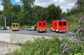 Feuerwehr Ratingen: FW Ratingen: Zwei Unfälle auf der BAB 3 - Feuerwehr Ratingen erlebt zweiten Unfall live