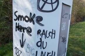 Bundespolizeiinspektion Offenburg: BPOLI-OG: Graffiti am Haltepunkt Baiersbronn/Bundespolizei sucht Zeugen