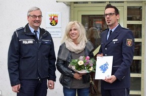 Polizeipräsidium Koblenz: POL-PPKO: Mutige Bürgerin aus Diez von der Polizei geehrt