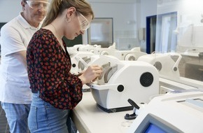 Zentralverband der Augenoptiker und Optometristen - ZVA: ZVA-Presseinformation: Mit dem Augenoptiker-Handwerk in die Zukunft starten!