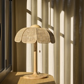 Little Joys of Light: Lampenwelt.de zeigt verspielte Leuchten f&uuml;r mehr Freude im Alltag