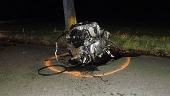 Freiwillige Feuerwehr Bedburg-Hau: FW-KLE: Verkehrsunfall: 23jähriger Klever tödlich verunglückt