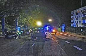 Polizei Mettmann: POL-ME: Zusammenstoß im Kreuzungsbereich - die Polizei ermittelt - Velbert - 2108159