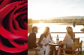 A-ROSA Flussschiff GmbH: Der neue Katalog "A-ROSA Kreuzfahrten auf Flüssen 2012" ist da: mit neuem 10. Schiff, 10. Jubiläum, neuen Grand Tours und noch größerer Routenvielfalt (mit Bild)