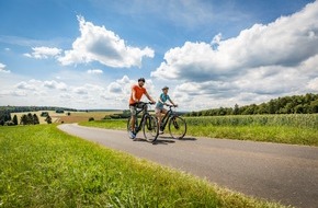 Tourismuszentrum Oberpfälzer Wald: Unbeschwerte Lebenslust auf zwei Rädern / Freiheit genießen - das verspricht die vielseitige Oberpfälzer Radl-Welt