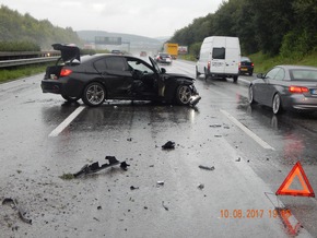 POL-VDKO: Verkehrsunfall mit zwei leichtverletzten Person