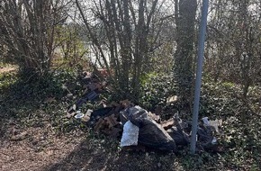 Polizeiinspektion Nienburg / Schaumburg: POL-NI: Rinteln - Zeugenaufruf nach illegaler Müllentsorgung