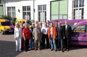 Deutscher Tierschutzbund e.V.: Übergabe von Tierhilfewagen im Rahmen der Mitgliederversammlung in Mainz: Deutscher Tierschutzbund und Tierschutzvereine danken Whiskas und Pedigree