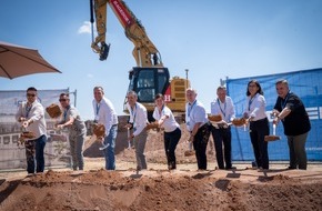 IGEFA SE & Co. KG: Spatenstich f&uuml;r neue igefa Niederlassung in R&ouml;thenbach an der Pegnitz
