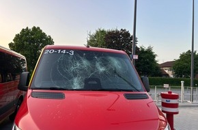 Freiwillige Feuerwehr Bad Segeberg: FW Bad Segeberg: Feuerwehrfahrzeug und Wache mutwillig zerst&ouml;rt