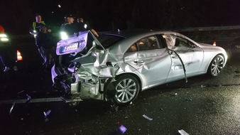 POL-VDKO: Verkehrsunfall durch Auffahren auf Stauende mit leichtverletzter Person