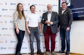 M-net Telekommunikations GmbH: Echte Glasfaseranschlüsse für 440 Haushalte und Gewerbebetriebe in Steindorf