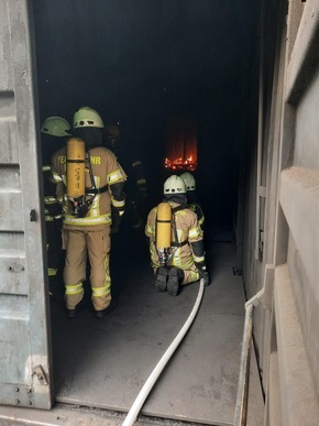 Feuerwehr Kalkar: Zusätzliches Atemschutztraining für die Kalkarer Feuerwehr