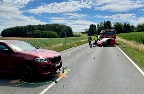 Feuerwehr Detmold: FW-DT: Verkehrsunfall mit drei verletzten Personen