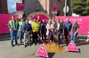 Deutsche Telekom AG: Herzogenrath: Spatenstich f&uuml;r Glasfaserausbau in Kohlscheid