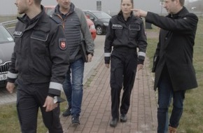 Polizeiakademie Niedersachsen: POL-AK NI: Studierende der Polizeiakademie Niedersachsen unterstützen ermittelnde Polizeidienststellen im Rahmen international angelegter Analyseprojekte