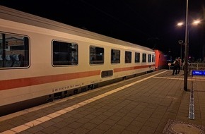 Bundespolizeiinspektion Bremen: BPOL-HB: Jugendliche beschießen Lokführer im Bahnhof Verden