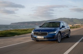 Skoda Auto Deutschland GmbH: Škoda Superb Combi iV mit Plug-in-Hybrid ab 51.350 Euro jetzt bestellbar – Topbenziner ergänzt das Angebot