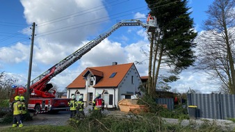 Freiwillige Feuerwehr Bedburg-Hau: FW-KLE: Sturm Zeynep - Sechs weitere Einsätze am Samstag