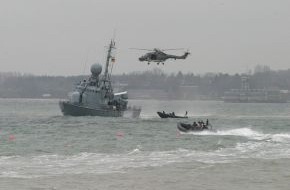 Presse- und Informationszentrum Marine: Startschuss für größtes Manöver auf der Ostsee
3.500 Soldaten üben bei "NORTHERN COASTS " und "DANISH EXERCISE" (mit Bild)