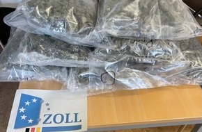 Hauptzollamt Kiel: HZA-KI: Erfolgreiche Zollkontrolle - Erneut kiloweise Drogen in Taxi geschmuggelt