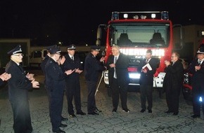 Feuerwehr der Stadt Arnsberg: FW-AR: Zwei neue Einsatzfahrzeuge für die Arnsberger Feuerwehr