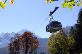 Schilthornbahn AG: Schilthorngebiet - Bergerlebnis pur / Herbstausflug mit atemberaubender 360-Grad-Panoramasicht