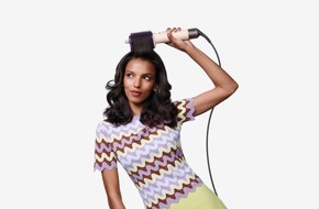Dyson GmbH: Dyson pr&auml;sentiert seine erste Warmluftb&uuml;rste: Dyson Airsmooth