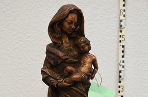 Kreispolizeibehörde Kleve: POL-KLE: Emmerich am Rhein - Bronzefigur in Waldstück gefunden / Polizei sucht Besitzer