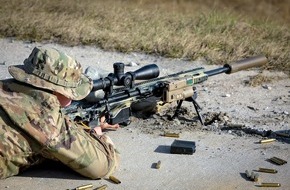 PIZ Heer: Auszeichnung durch US-Armee: Deutscher Soldat bildet amerikanische Scharfschützen aus