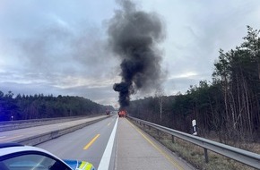 Polizeidirektion Kaiserslautern: POL-PDKL: PKW in Vollbrand......