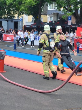 FW Konstanz: 9. Mosel Firefighter Combat Challenge in Ediger- Eller