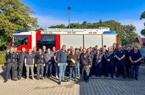 Kreisfeuerwehr Oldenburg: FW-OLL: Ein ganz besonderer Übungsdienst - langjähriger Feuerwehrkamerad wird verabschiedet