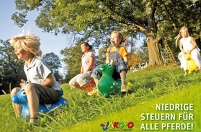 JAKO-O: JAKO-O lässt Taten sprechen: Rabattaktion zur Unterstützung für ein familienfreundliches Mehrwertsteuersystem (mit Bild) / Verminderter Mehrwertsteuersatz auf das gesamte Sortiment
