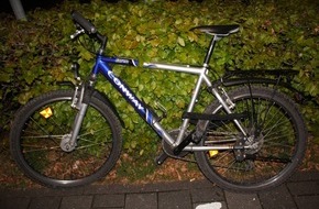 Polizei Gütersloh: POL-GT: Drei Fahrräder durch drei Unbekannte zurückgelassen - Zeugen gesucht