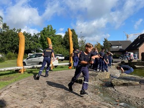 FW Alpen: Jugendfeuerwehren aus dem Kreis Wesel zelten in Alpen