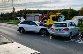 Freiwillige Feuerwehr Menden: FW Menden: Verkehrsunfall auf der Provinzialstraße mit zwei Verletzten