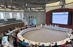 Kreispolizeibehörde Viersen: POL-VIE: Sicherheit und Prävention an Schulen: Erfolgreiche Informationsveranstaltung im Kreis Viersen