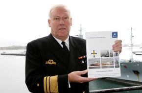 Presse- und Informationszentrum Marine: Deutsche Marine - Pressemeldung: Marine-Jahresbericht: Deutschland ist stark abhängig von Seewegen