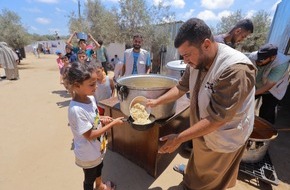 Help - Hilfe zur Selbsthilfe e.V.: Ein Jahr nach Eskalation des Nahost-Konflikts - Gaza in Trümmern, Massenflucht im Libanon